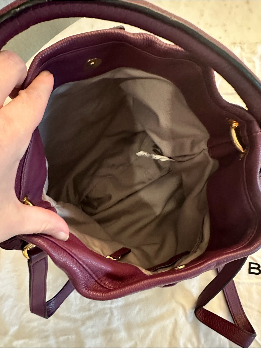 Marc Jacobs Classic Q Hillier Hobo - Picture 7 of 10